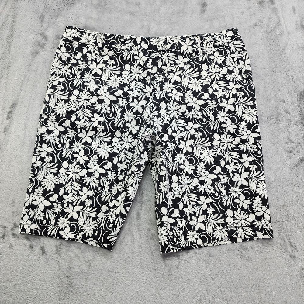 Vintage 90s Style&Co Shorts Womens 16 Black‎ White Floral Bermuda Walking Casual